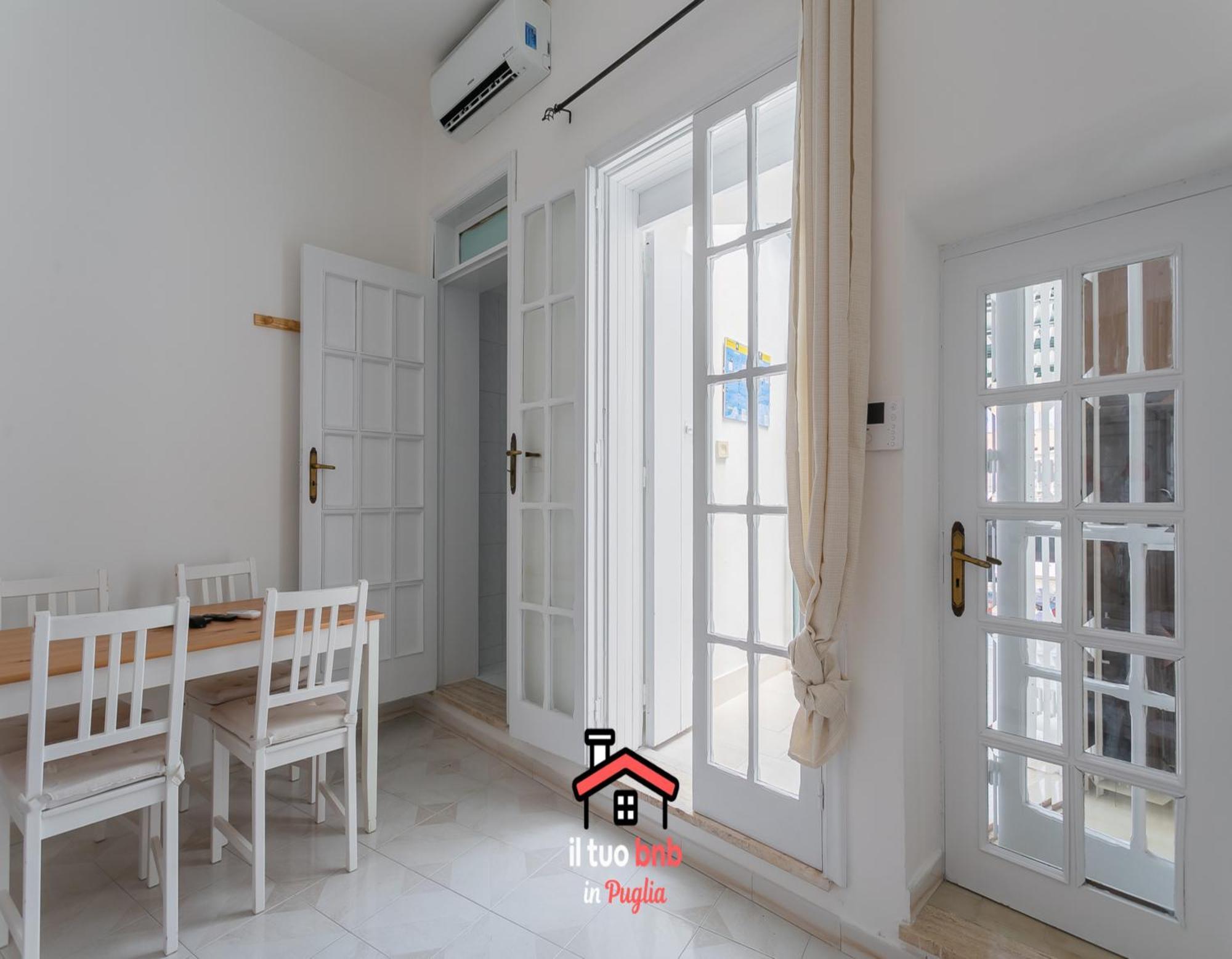 Casa Bianca Bnb,Big Terrace,10 Min Airport Beaches Bitonto Esterno foto