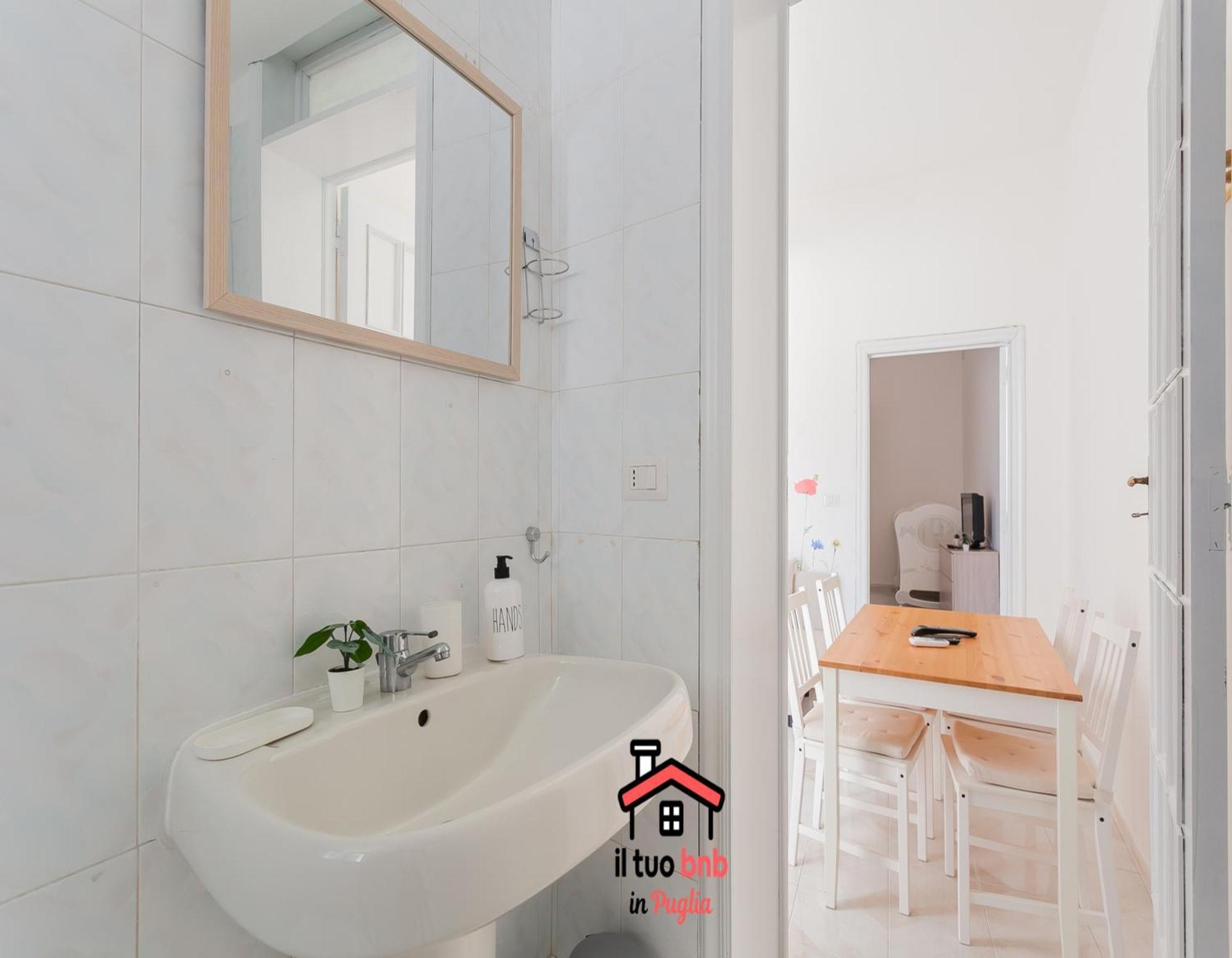 Casa Bianca Bnb,Big Terrace,10 Min Airport Beaches Bitonto Esterno foto